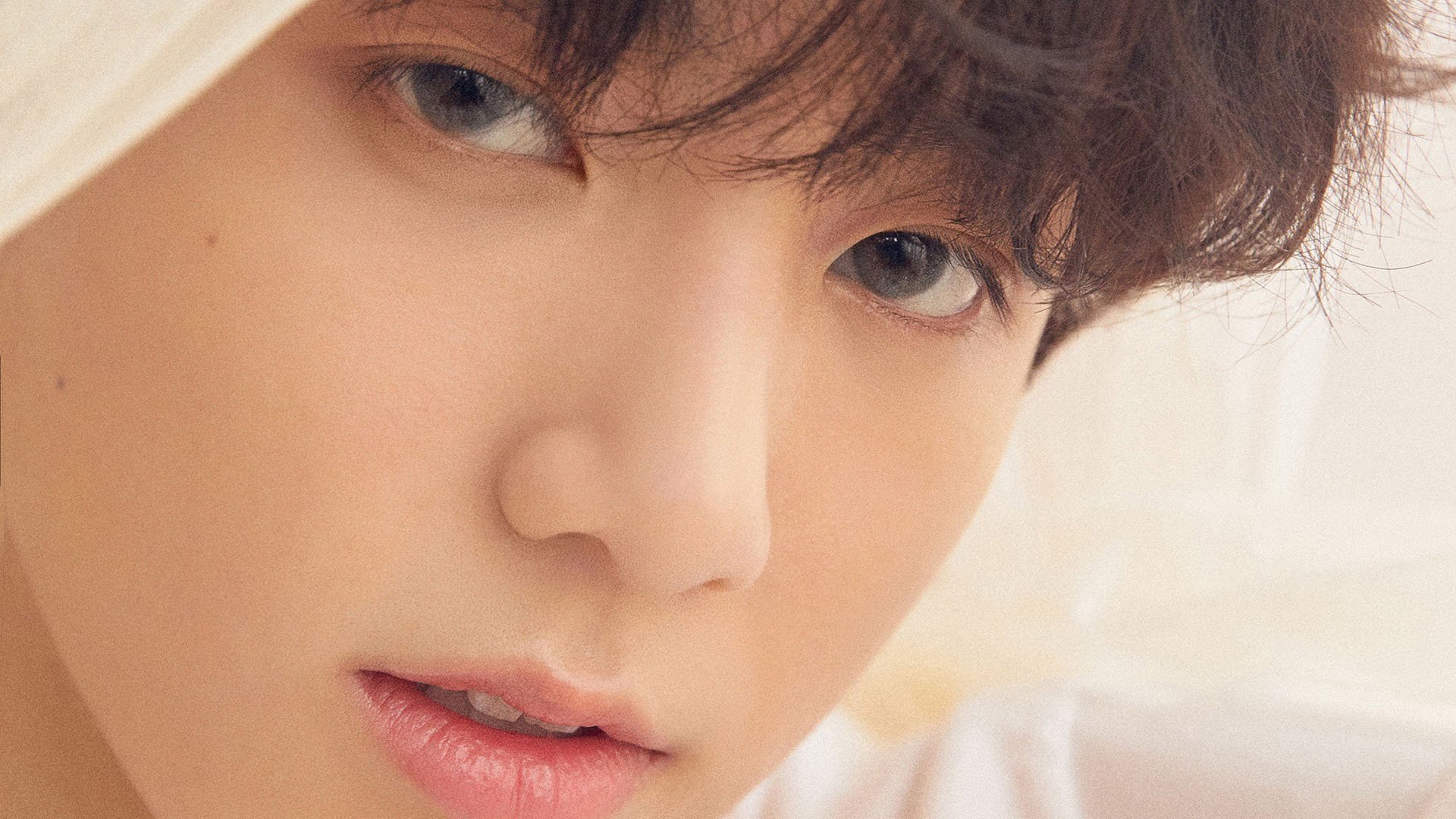 远射“经典一幕”:欧冠赛场上令人窒息的瞬间,足坛远射之王