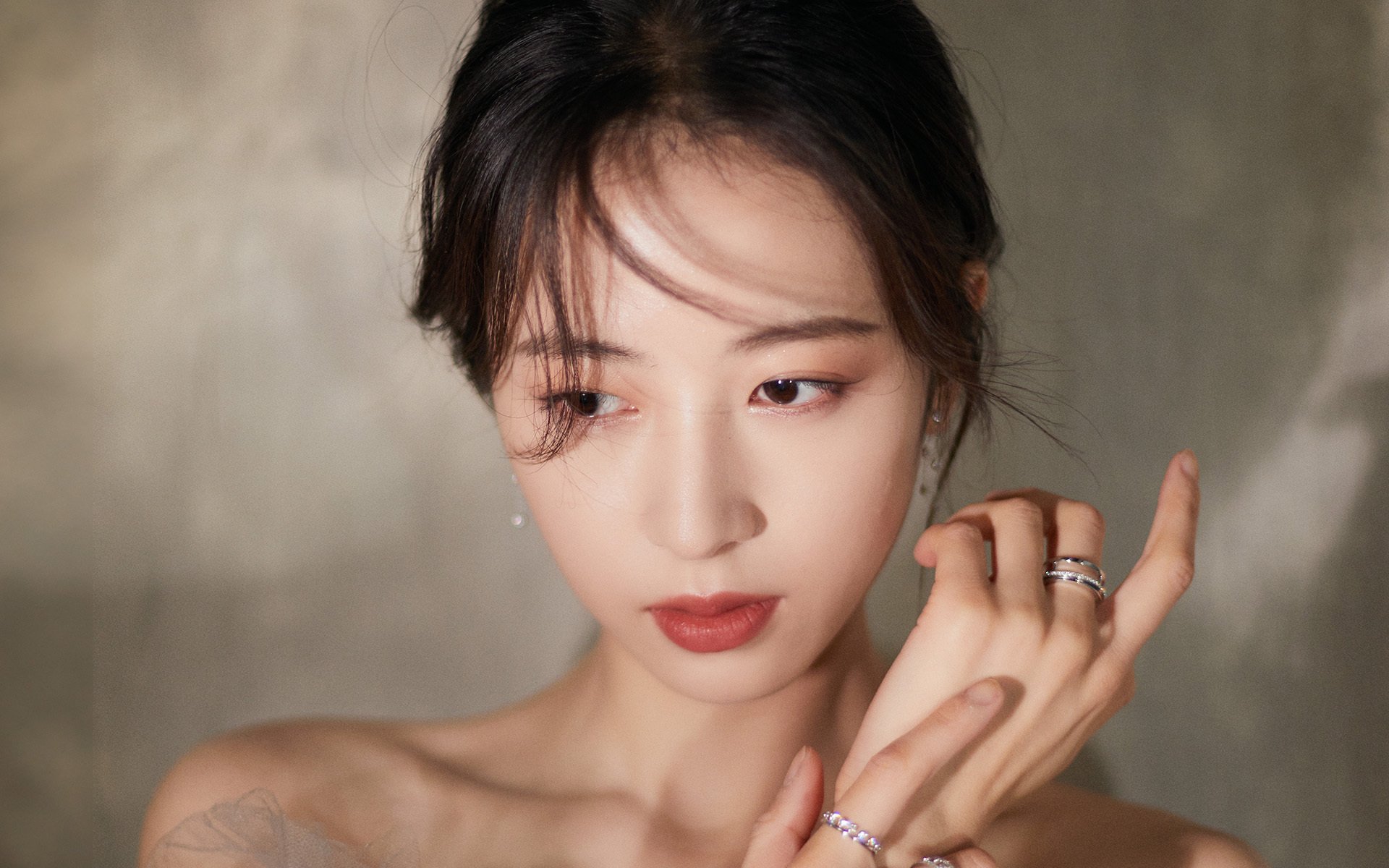 多特蒙德压迫式防守迫使对手失误,2021多特蒙德战术打法