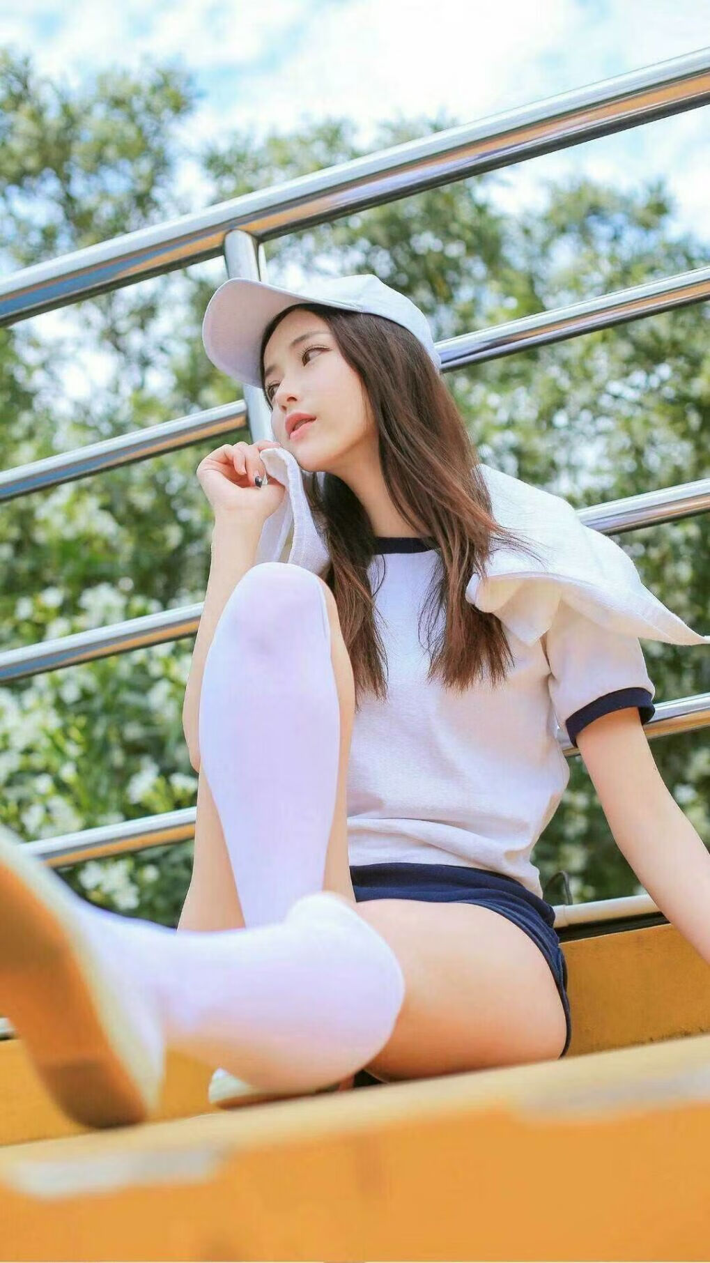 诺里奇积极尝试三前锋阵型调整,诺里奇足球