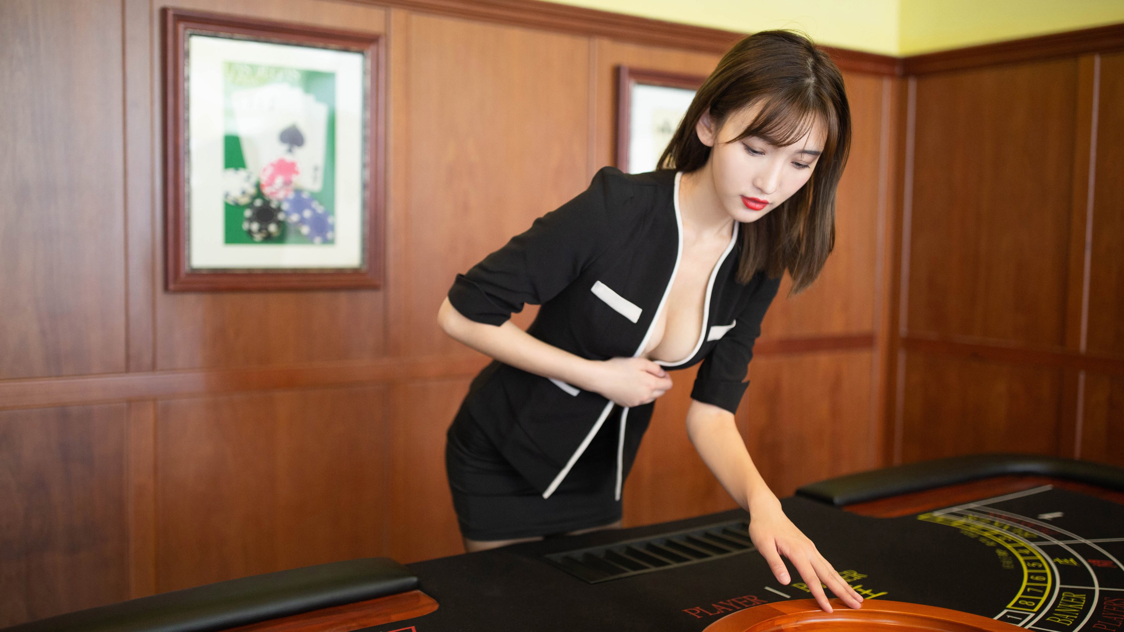 蝶泳冲刺朝鲜新秀展现速度,最新蝶泳视频